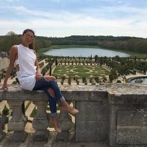 Meet your Posher, Renée